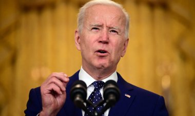 بايدن يُخطِّط لاستخدام النظام المالي الأمريكي كسلاحٍ للسياسة الخارجية